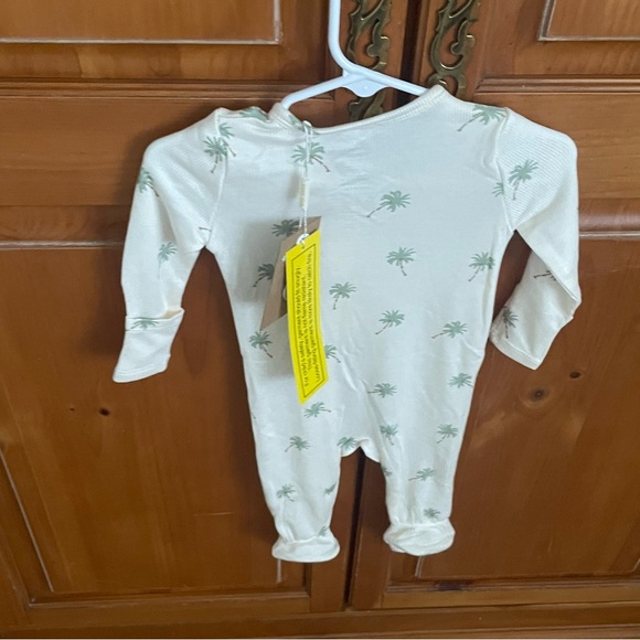 NWT Angel Dear Modal Rib Fabric Palm Tree Print Footie Pajama - Picture 8 of 8